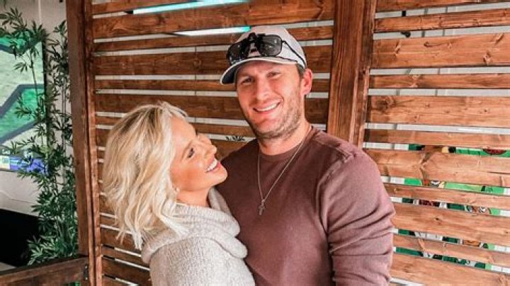 Crashlee’s Boyfriend: Who is Crashlee Dating?