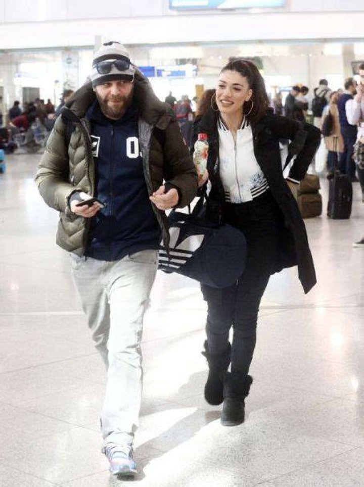 Ivi Adamou, Michalis Kouinelis's Girlfriend