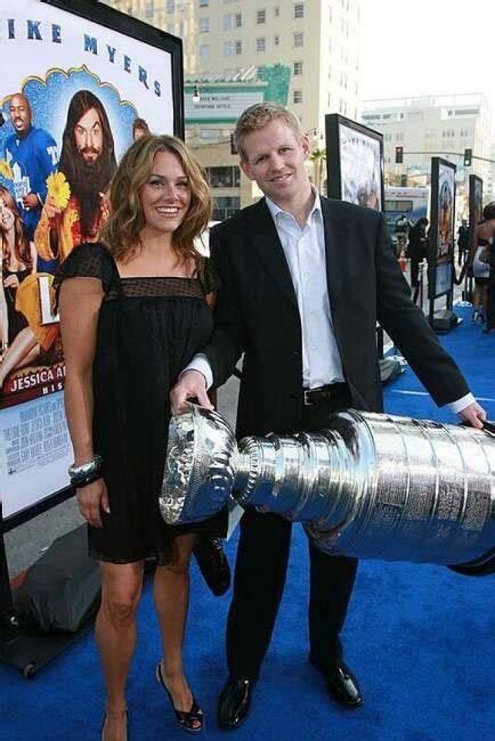 Jenna Osgood, Chris Osgood's Wife