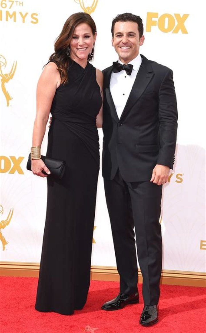 Jennifer Lynn Stone, Fred Savage's Wife