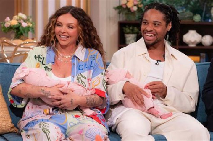 Jessie Wallace’s Boyfriend: Who is Jessie Wallace Dating?