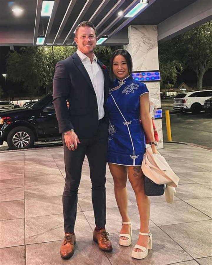 Kelly Mi Li’s Boyfriend: Who is Kelly Mi Li Dating?