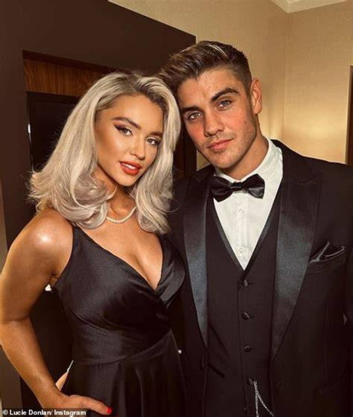 Lucie Lucas’s Husband: Who is Lucie Lucas Dating?