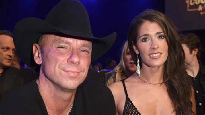 Masterlasheron’s Girlfriend: Who is Masterlasheron Dating?