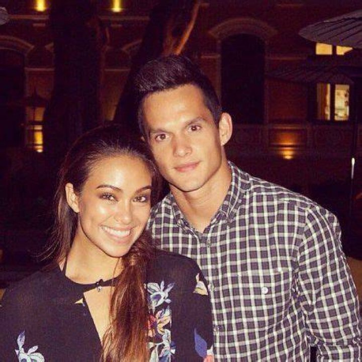 Mika Chunuonsee, Taya Rogers's Boyfriend