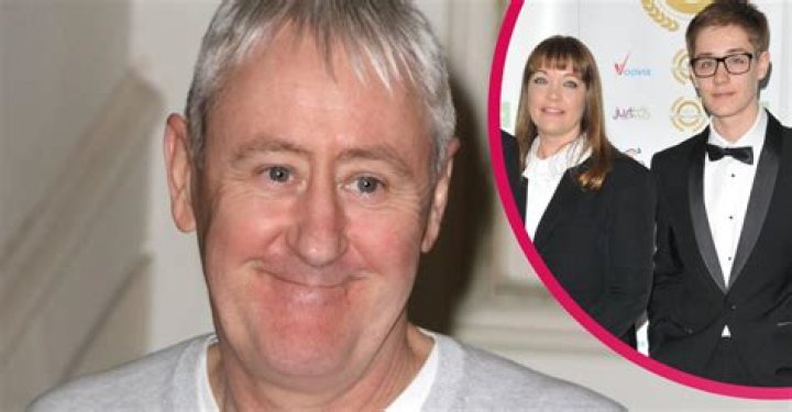 Nicholas Lyndhurst’s Wife: Who is Nicholas Lyndhurst Dating?