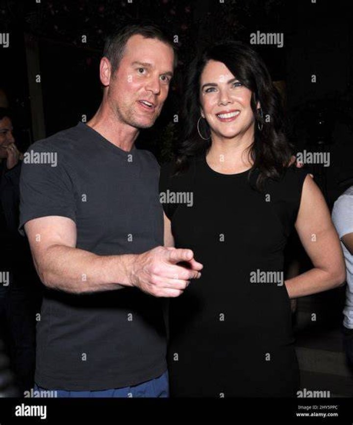 Peter Krause, Lauren Graham's Boyfriend
