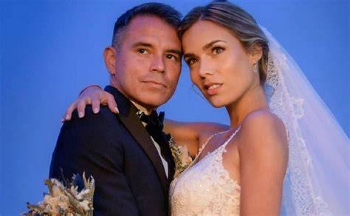 Romanella Amato, Javier Saviola's Girlfriend
