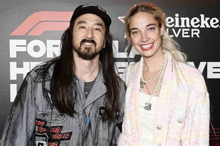 Steve Aoki’s Girlfriend: Who is Steve Aoki Dating?