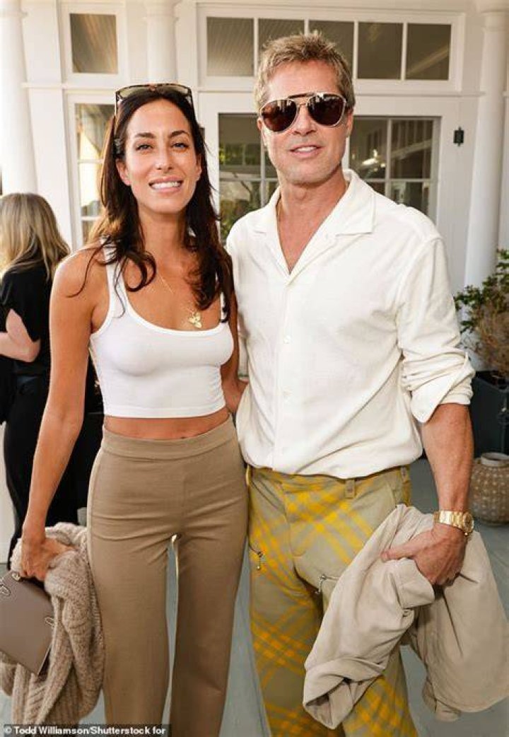 STIVENELVRO’s Girlfriend: Who is STIVENELVRO Dating?