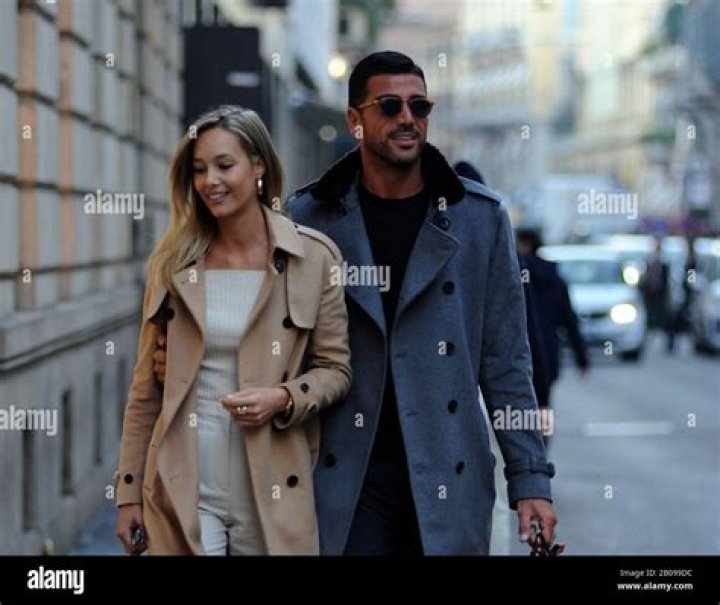 Viktoria Varga, Graziano Pelle's Girlfriend